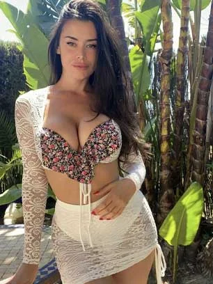 Female Escorts in model-town